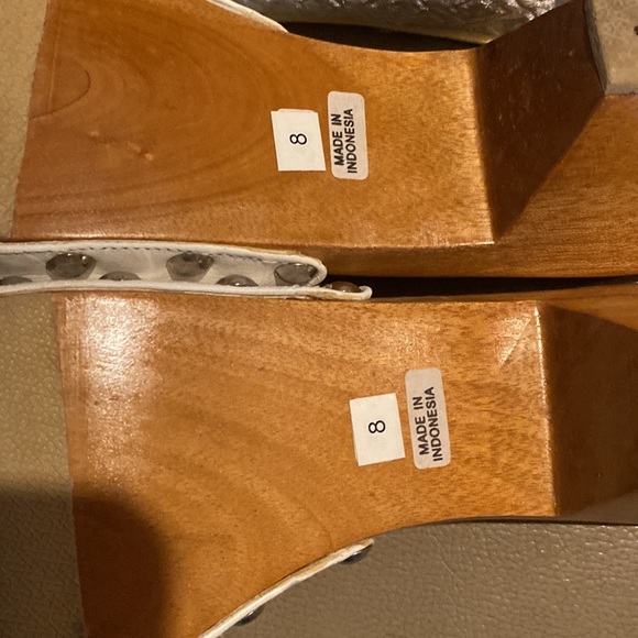 Leather buckle mystique slide in white size 8 new - Picture 7 of 10